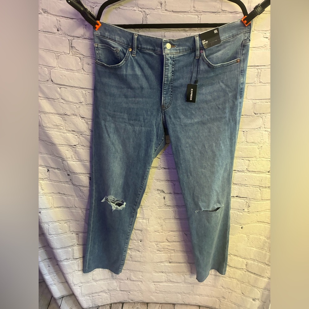 Express Women’s Slim Mid Rise‎ Distressed Plus Size Blue Jeans Size 16L NWT